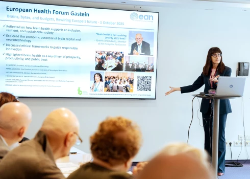 Eiropas Neiroloģijas akadēmijas prezidente, profesore Elena Moro.