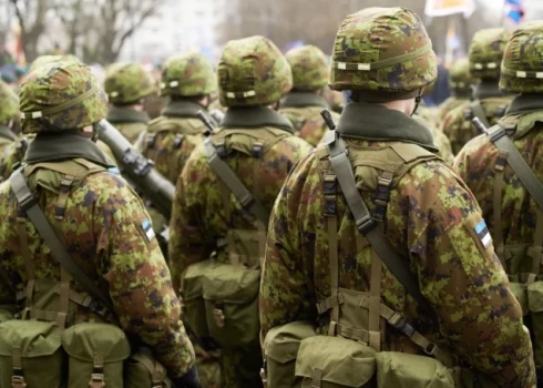 Igaunijas armijā ieviesīs brīvprātīgo dienestu.