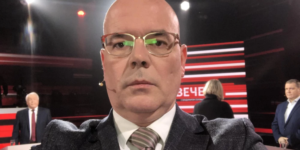 Andrejs Mamikins "Kremļa Gebelsa" Vladimira Solovjova raidījumā (ekrānuzņēmums no "Facebook")