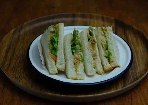 Sviestmaize ar vistas pildījumu