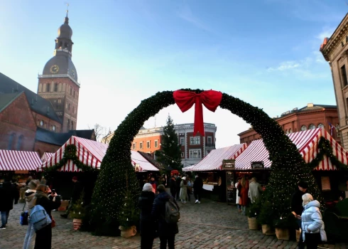 Старейшая ярмарка Риги возвращается на Домскую площадь.