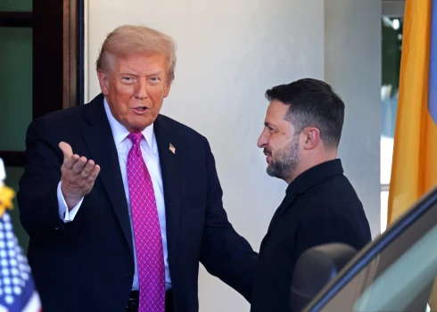 ASV piedāvā Ukrainai atteikties no krievu okupētajām teritorijām un samazināt armiju. 