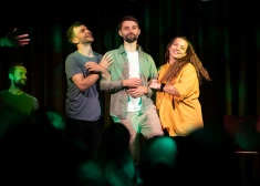 "Mūs pašus pārsteidz tas, ko radām!" — par smalko mākslu būt improvizatoram ar "TEPAT TAGAD" sastāva dalībniekiem