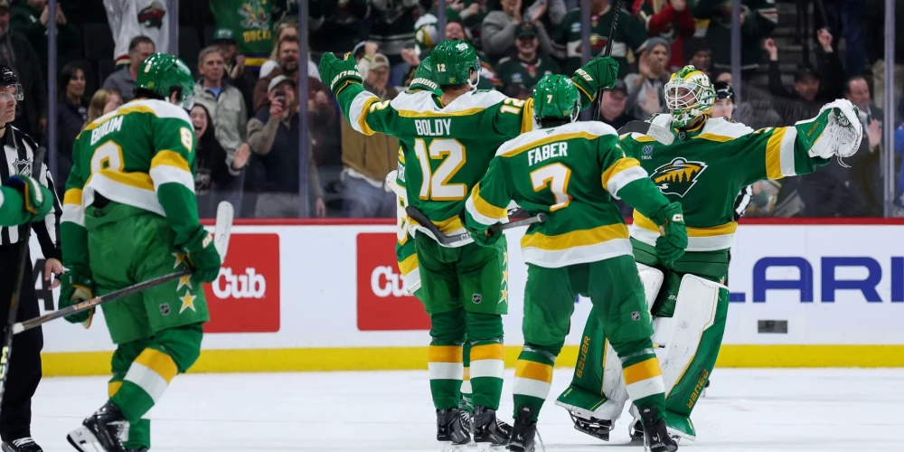 Minesotas "Wild" hokejisti ielauzušies Rietumu konferences labāko komandu astotniekā.