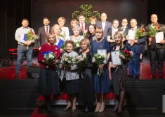 Ogres novads Latvijas dzimšanas dienā godina savus izcilākos cilvēkus