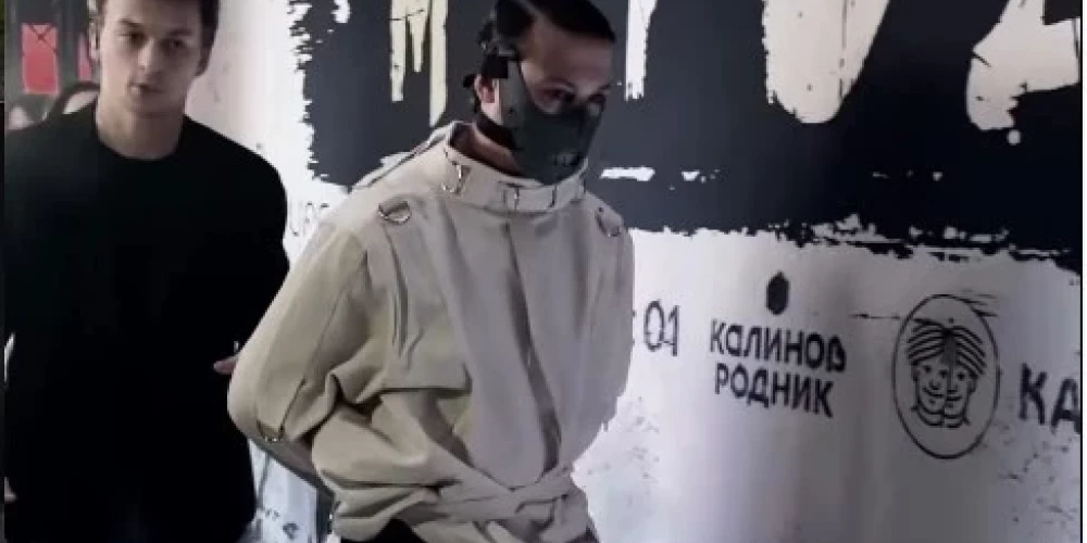 На Никиту Кологривого надели смирительную рубашку.