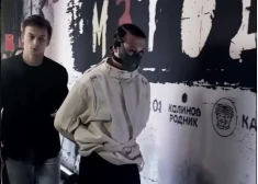 Никита Кологривый пришел на премьеру в смирительной рубашке - что об этом думают врачи