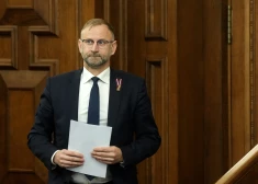 Švinka izturējis Saeimas uzticības balsojumu