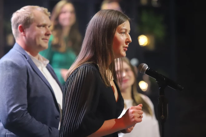 Zanda un Guntis Trukšāni “Hanzas peronā” saņem prestižo “Sējēja” balvu.