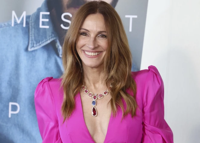 Džūlija Robertsa atklāj, kāpēc nav īstenojusi stila pārvērtības, ko impulsīvi gribējusi 