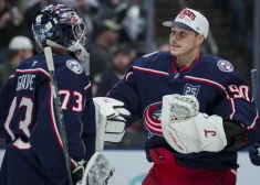 "The Athletic": Elvis Merzļikins sezonu sācis apmierinoši