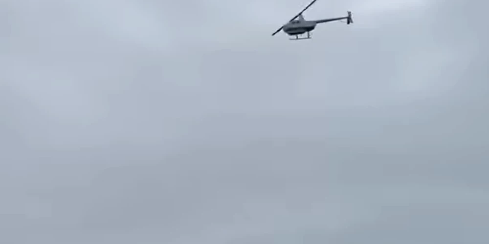 Lizuma iedzīvotājus satraukušais helikopters (ekrānuzņēmums no video)
