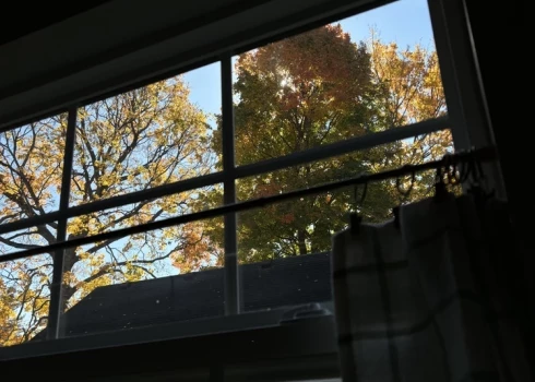 Sestdien un svētdien Latvijas lielākajā daļā spīdēs saule, prognozē sinoptiķi.