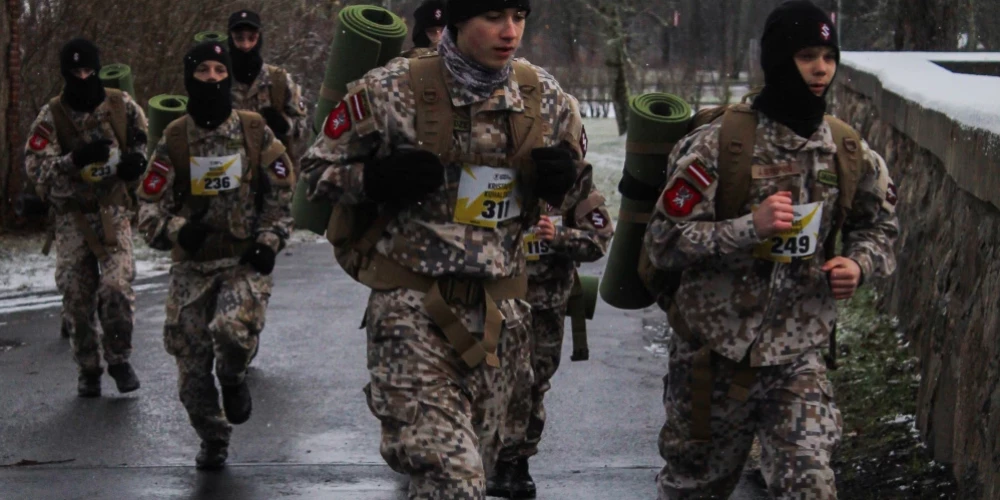 Pasākums pulcēja vairāk nekā 150 dalībnieku, tostarp vairākas Jaunsardzes vienības no dažādiem Latvijas novadiem. 