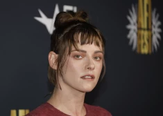 Novērtē! Publicēts Latvijā filmētās Kristenas Stjuartes filmas “Ūdens hronoloģija” treileris