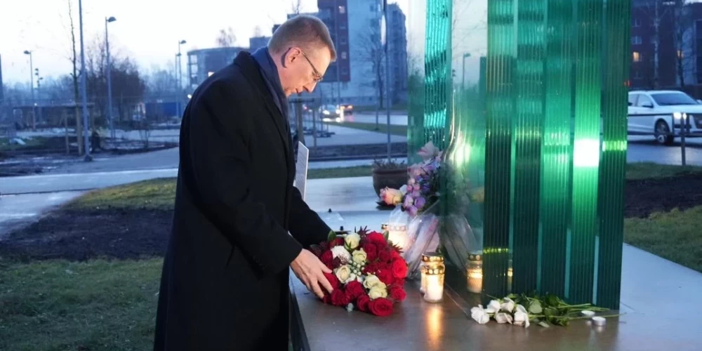 21 ноября президент Эдгар Ринкевич посетил место Золитудской трагедии и возложил цветы в память о жертвах.