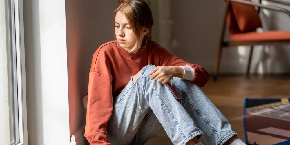 Pētījumā plānots iesaistīt vairāk nekā 2800 respondentu skolās visā Latvijā – jauniešus vecumā no 18 līdz 25 gadiem, kuri mācās gan vispārējās, gan profesionālās izglītības programmās. 