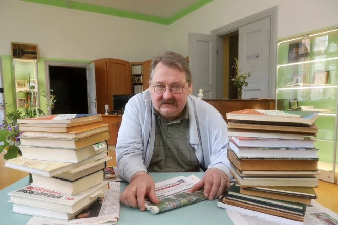 Biedrības Vienoti mūzikā valdes loceklis Aigars Parms ir gandarīts, ka vērtīgie skaņu ieraksti pamazām tiks digitalizēti.