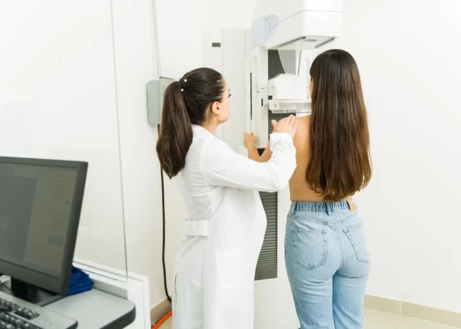 "Вместо 4 евро нужно заплатить 50": почему женщины в Латвии не ходят на бесплатный скрининг? Может, потому, что он... не бесплатный!