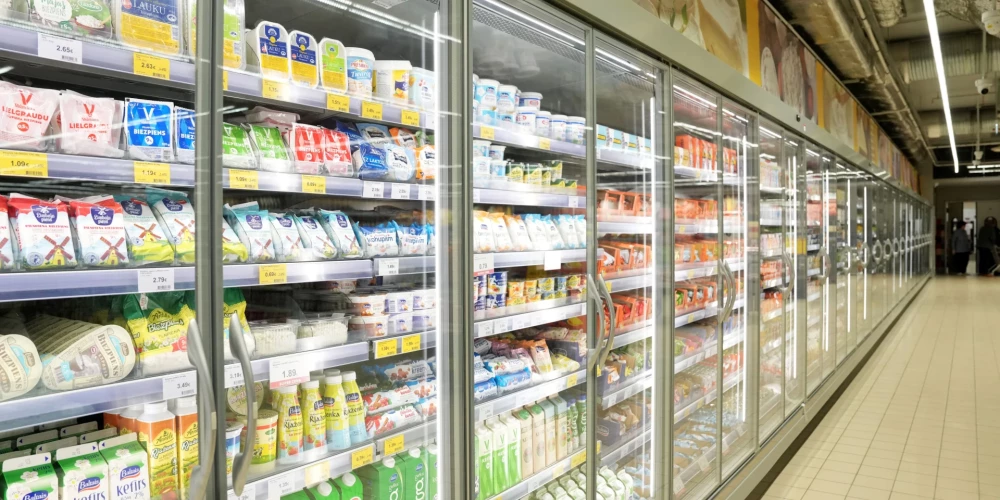 Сейм решил снизить налог на базовые продукты с июля.