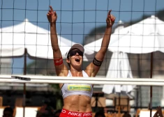 Latvijas duets Graudiņa/Samoilova iekļūst pasaules čempionāta pusfinālā