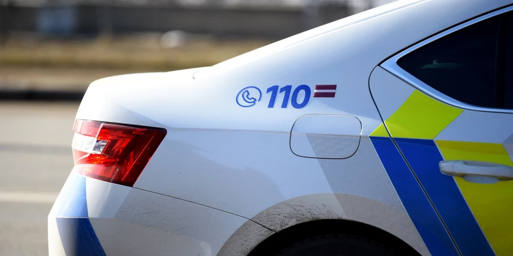 Jelgavas novada Valgundē mājās nebija pārnākusi deviņgadīga meitenīte.