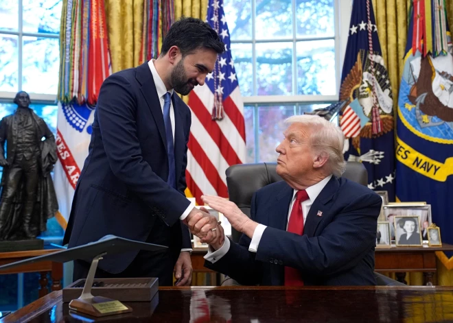 Tramps Baltajā namā negaidīti pozitīvi uzņem jauno Ņujorkas mēru Mamdani