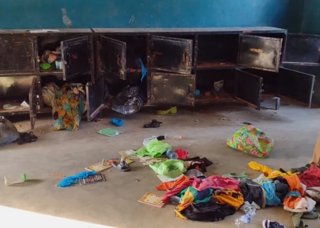 Katoļu skolā Nigērijā nolaupītas 227 skolnieces un skolotājas