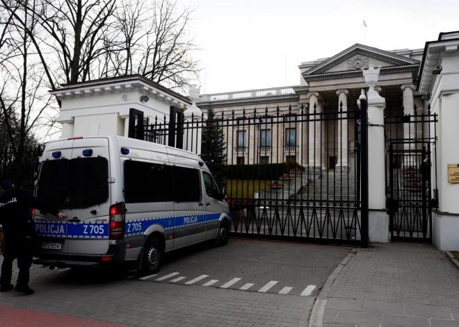 Polijas Seims nobalso par Krievijas vēstniecības pārcelšanu Varšavā