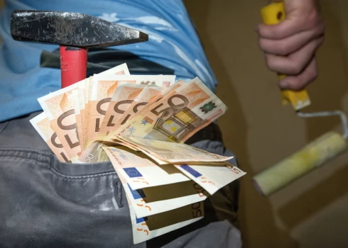 Получая дополнительные средства, важно оценить, не стоит ли направить их на создание резервного фонда — так называемой «финансовой подушки безопасности».