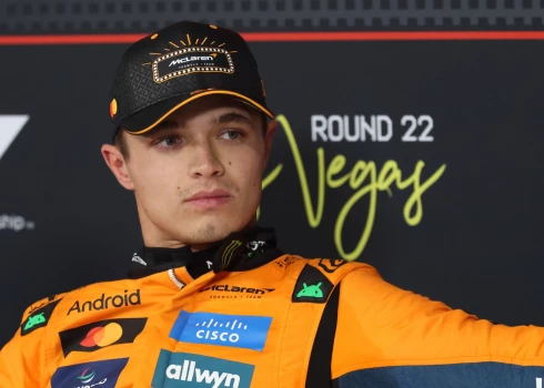 "McLaren" pilots Lando Noriss spēris vēl vienu soli pretī pasaules čempiona titulam.