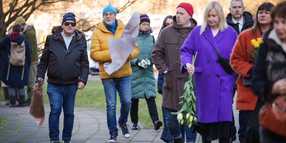 FOTO: mūžībā pavadīts pasaules apceļotājs un Ginesa rekordu īpašnieks ...