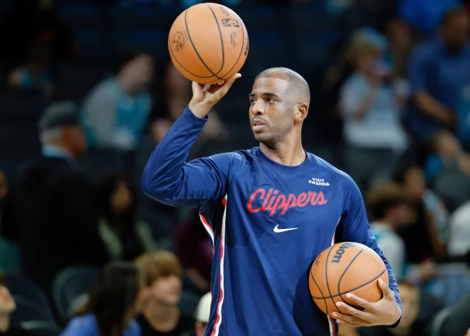 Saspēles dievs Kriss Pols paziņo par NBA karjeras beigām