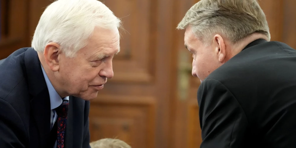 Neraugoties uz ZZS “sānsoļiem”, budžetu cer pieņemt.