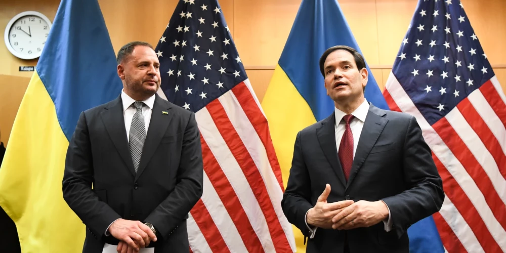 Abas puses apņēmušās turpināt darbu pie kopīgiem priekšlikumiem "tuvākajās dienās".