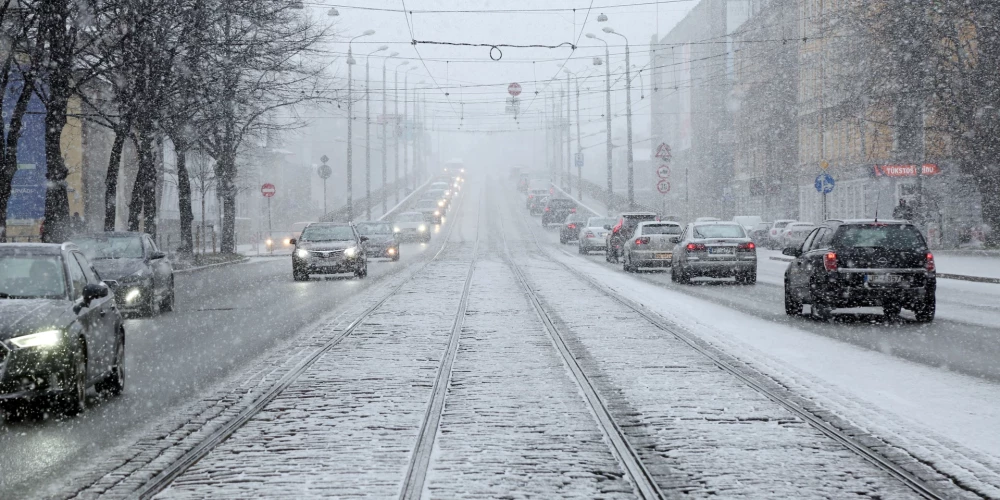 Зиме дорогу!