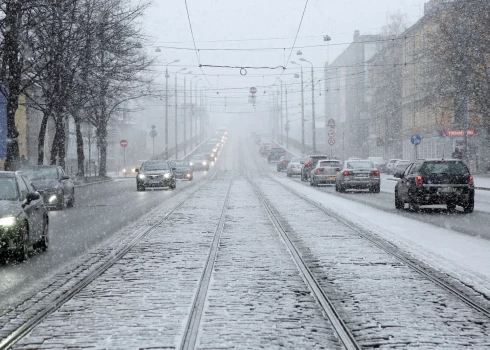 Зиме дорогу!