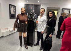 FOTO: Arvils Linde ar dzimšanas dienas svinībām atklāj izstādi "Putnu vārdošana, jeb bezvārdu sarunas"