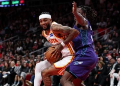 "Hawks" pietaupa Porziņģi un izcīna otro uzvaru pēc kārtas, Toronto "Raptors" turpina panākumu sēriju