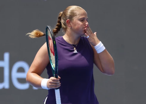 Aļona Ostapenko pārējās pasaules vadošās tenisistes sezonu jau ir noslēgušas.