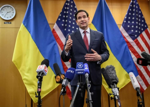 ASV un Ukrainas delegācijām sarunās Ženēvā izdevies vienoties par lielāko daļu ASV plāna punktu un ievērojamu daļu strīdīgo punktu koriģēt.