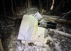 FOTO: Netuvojieties un nemēģiniet nosēdināt! Izplata brīdinājumu iedzīvotājiem pēc tam, kad Latvijā fiksēti vairāki kontrabandistu baloni no Baltkrievijas