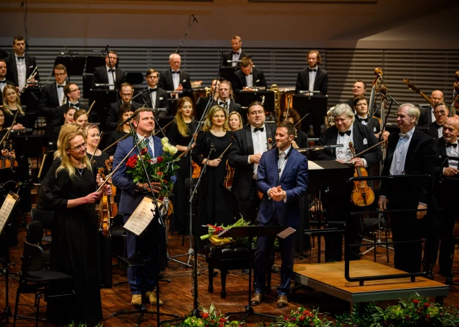 Ēriks Ešenvalds, Oskars Petrauskis un Liepājas Simfoniskais orķestris. 