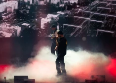 FOTO: enerģijas pārpilnā koncertā fanus sajūsmina reperi Ozols un Sudrabu Sirds