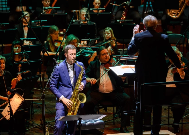 Klajā laists Ešenvalda saksofonmūzikas albums