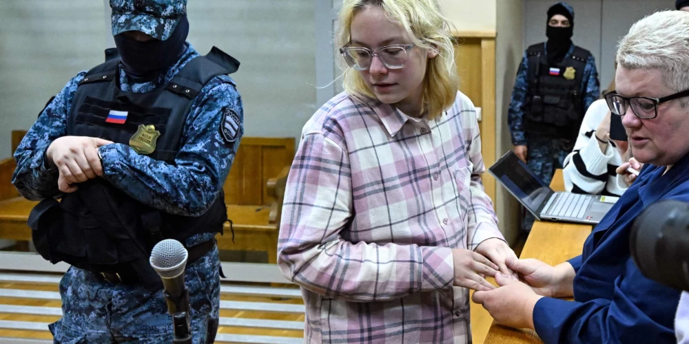 Mūziķe Naoko pametusi Krieviju.