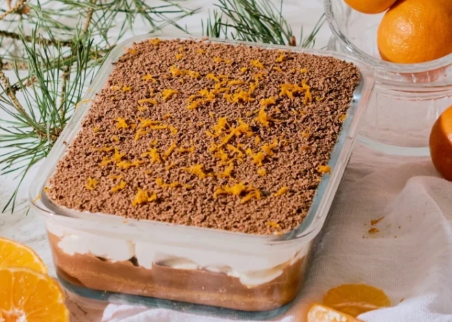 Viegli pagatavojamais Ziemassvētku tiramisū