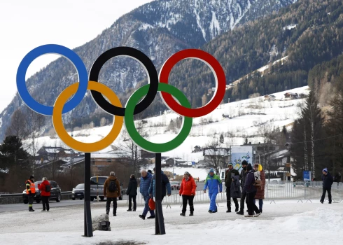 Ir bažas, vai itāļiem līdz spēļu sākumam visu izdosies pabeigt kā iepriekš paši bija plānojuši.