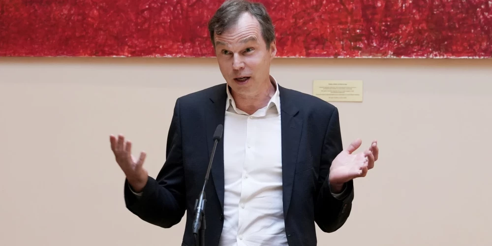 Гатис Круминьш подсчитал, что в советский период Москва присвоила около 800 миллиардов латвийских денег.