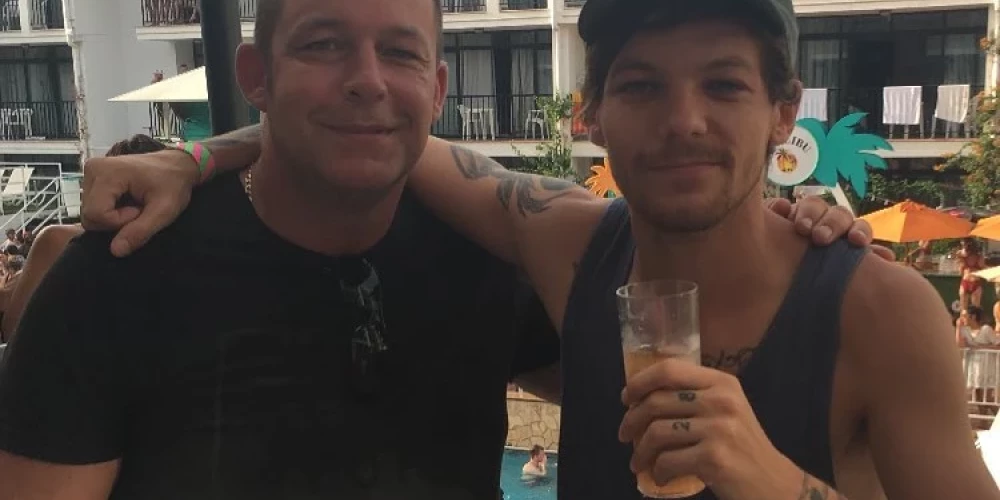 Lūiss Tomlinsons ir ziedojis ievērojamu, četrciparu summu, lai apmaksātu dzīvību glābjošu operāciju bijušajam “One Direction” miesassargam Prestonam Meihonam.